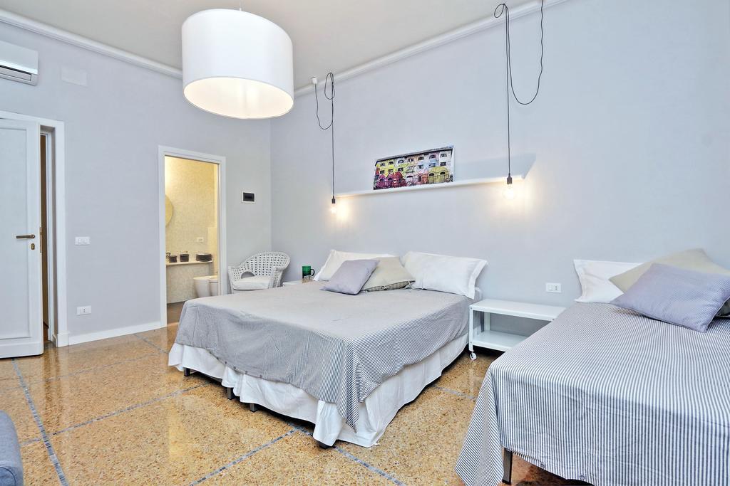 B&B Romagnosi 20 Buitenkant foto